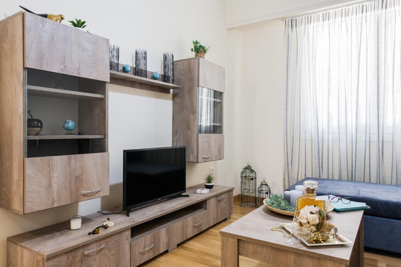Lovely Renovated Apartment Walk To Acropolis Athènes Extérieur photo