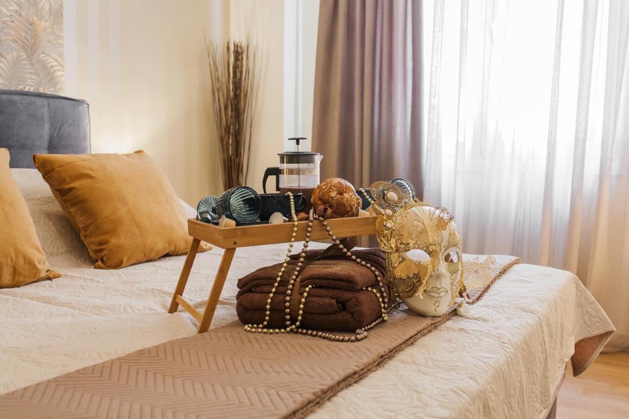 Lovely Renovated Apartment Walk To Acropolis Athènes Extérieur photo